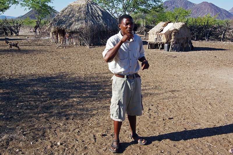 Himba03